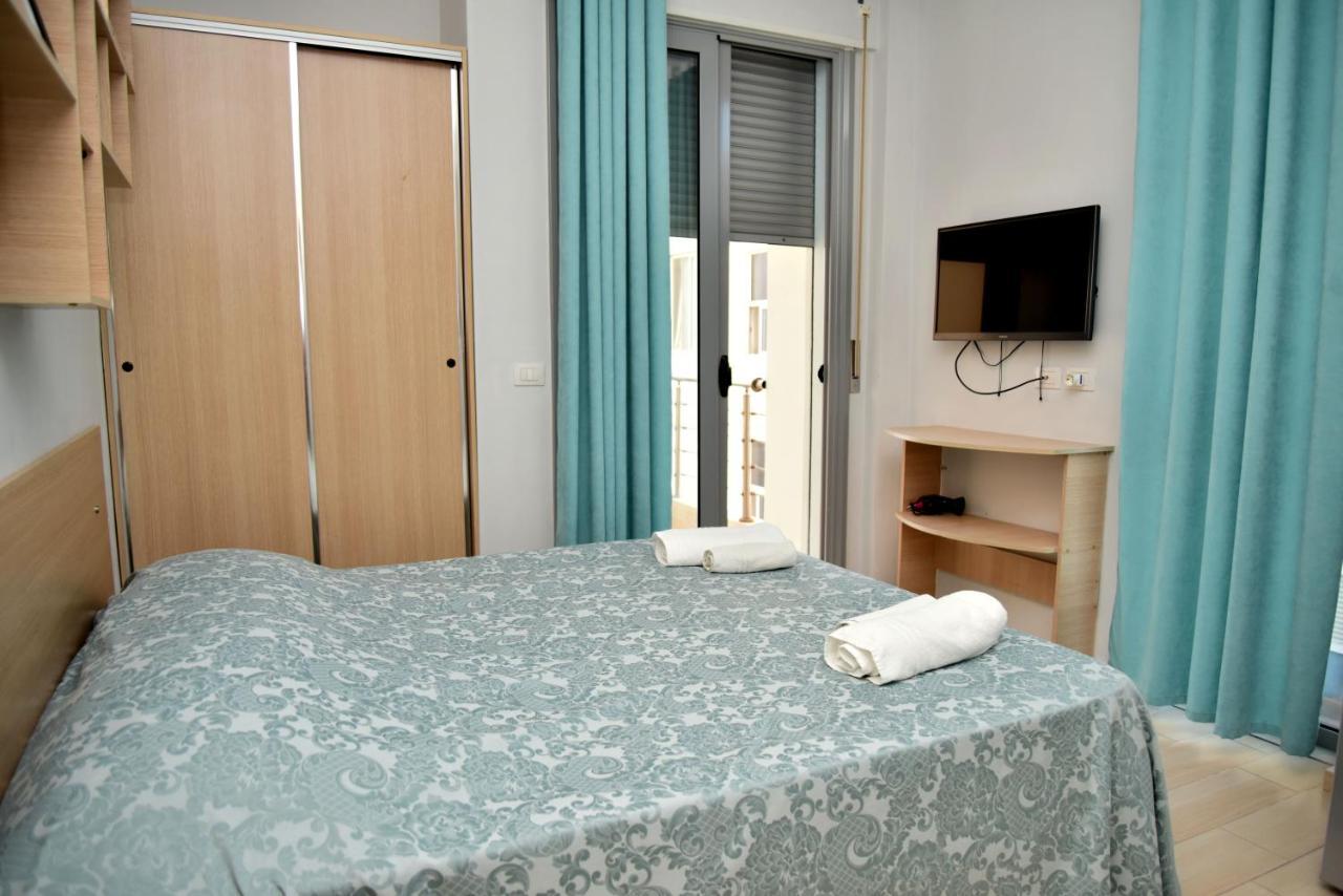 Vlorë Arianiti Guesthouse מראה חיצוני תמונה
