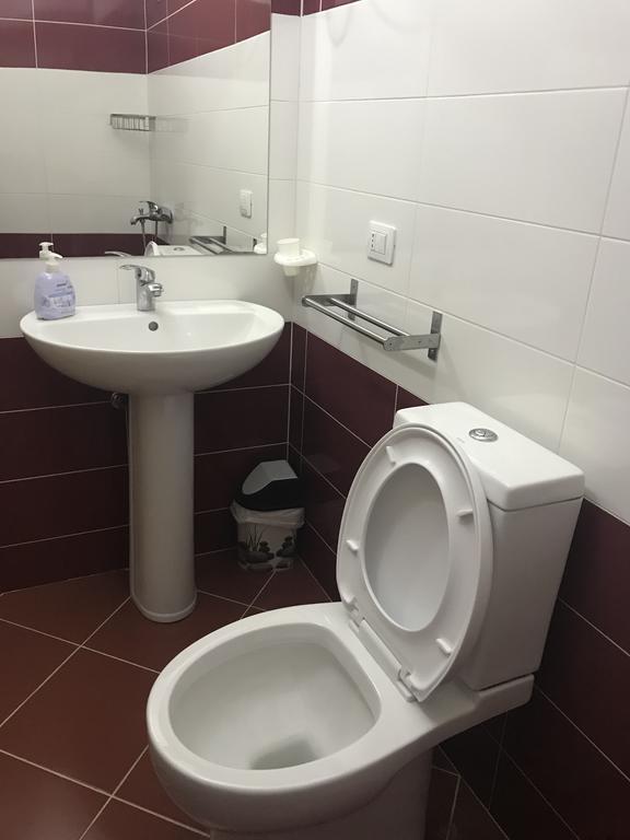 Vlorë Arianiti Guesthouse מראה חיצוני תמונה